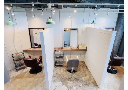 株式会社clapotis