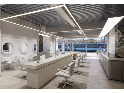 Moana Lua by HEADLIGHT 平塚店