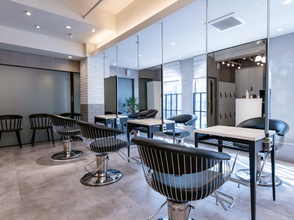 ハイラックス株式会社