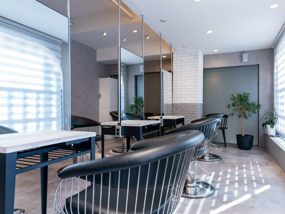 ハイラックス株式会社