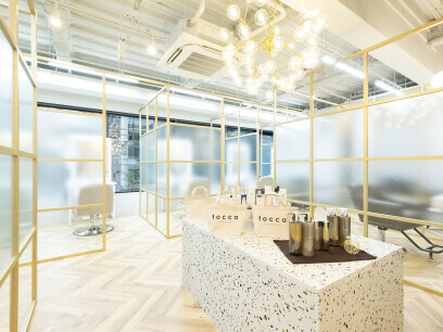【完全個室サロン】tocca hair&treatment 三ノ宮店