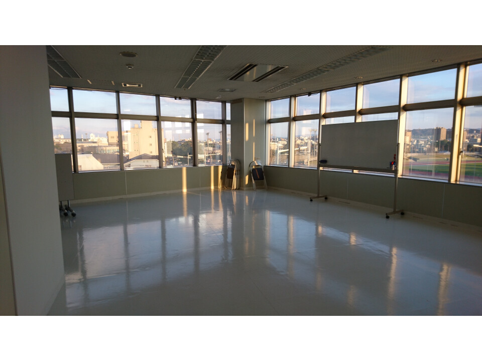 学校法人 河野文化学園明星国際ビュ－ティカレッジ