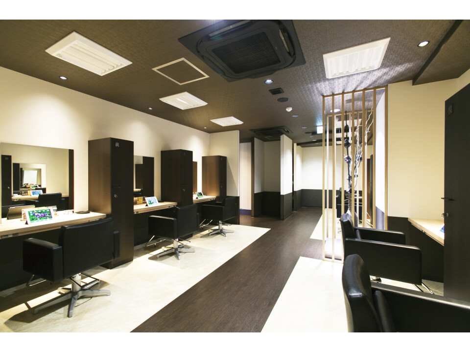 株式会社トミーズ・スター（seasons/IMAJINE/entrir/desire)