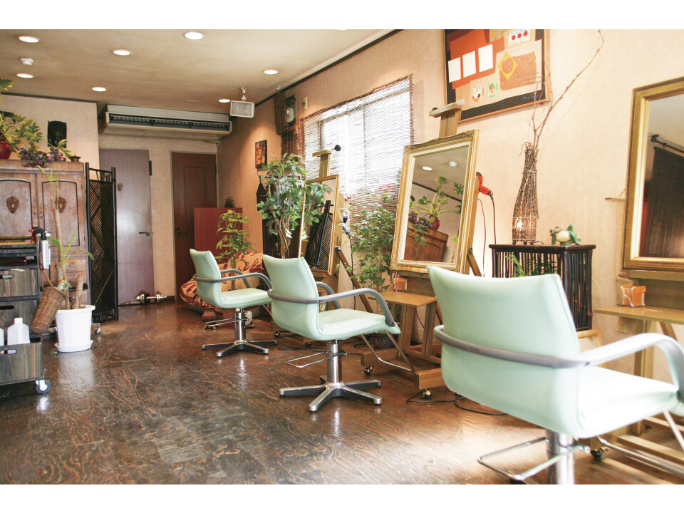 株式会社トミーズ・スター（seasons/IMAJINE/entrir/desire)