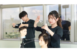 学校法人 河野文化学園明星国際ビュ－ティカレッジ