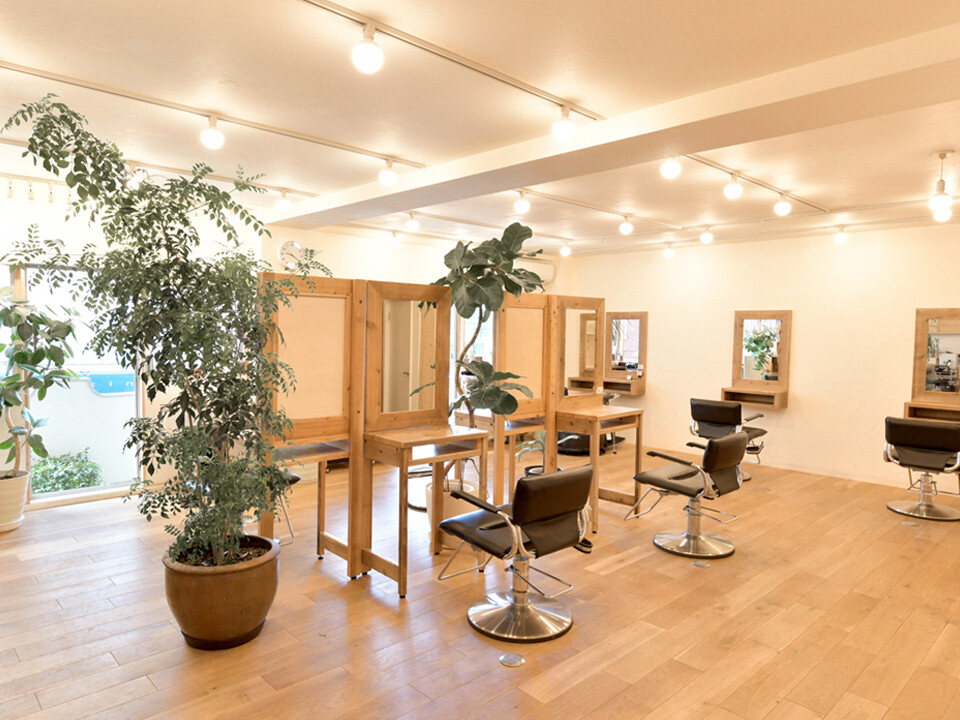 2階の美容室