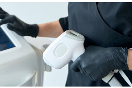 うなじ矯正専門店ミース