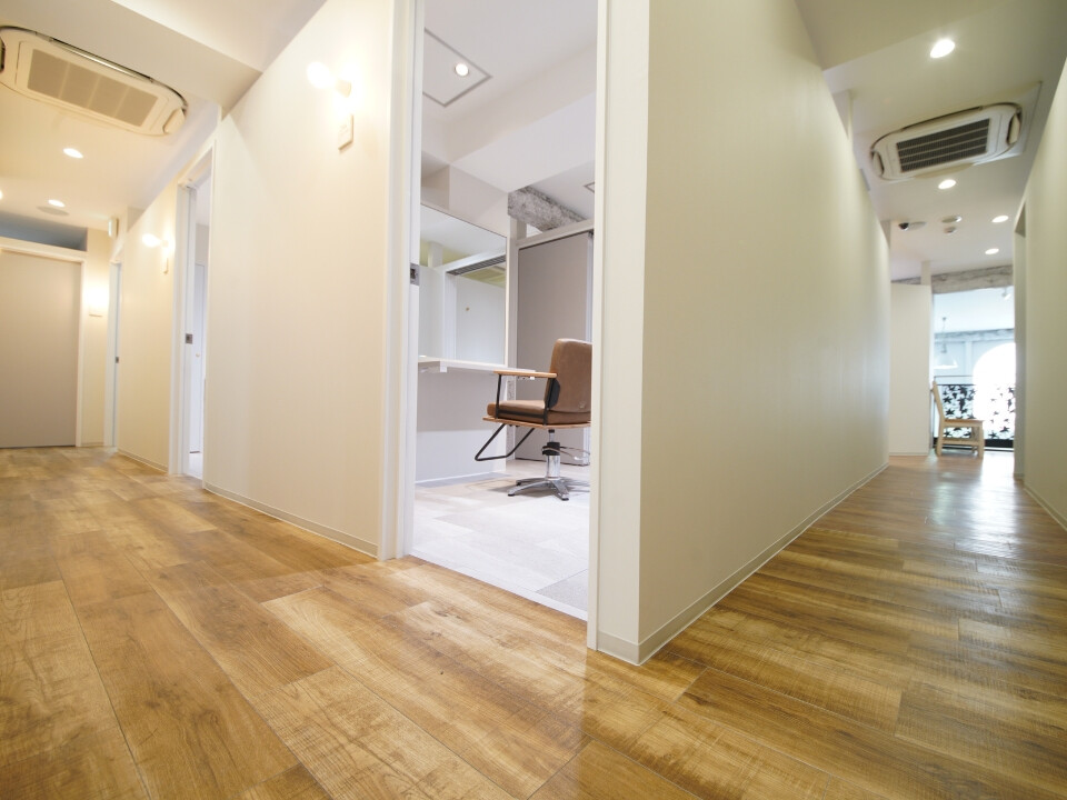 株式会社アロッタ/alotta梅田茶屋町店