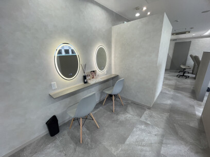 chill＆eye浦安店