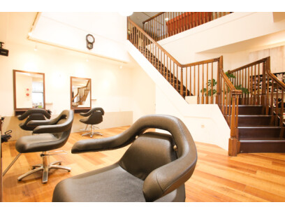 MOLLA SALON 浅香山店