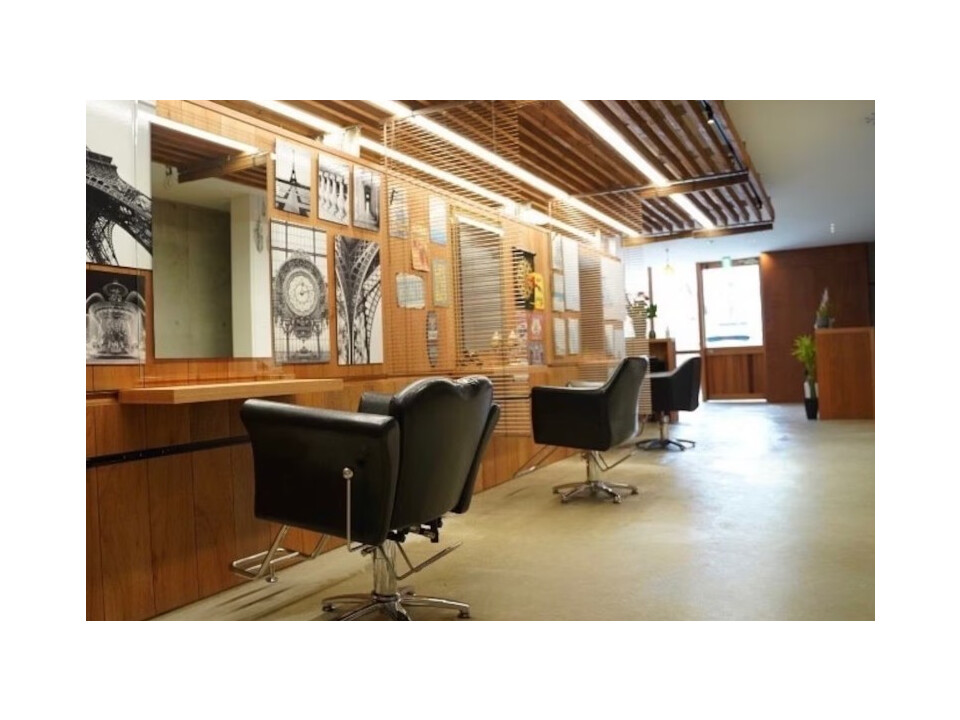 株式会社アンドチル