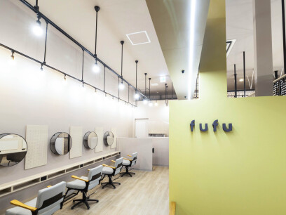 カラー専門店 fufu 桑名市新西方1丁目大型商業施設