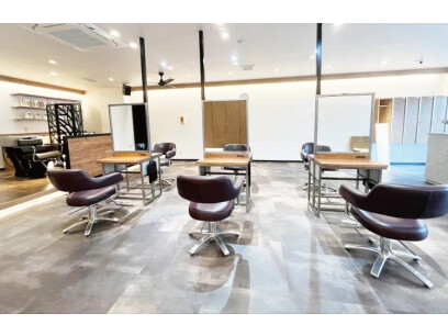 SALONS 広島可部店