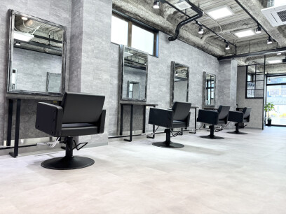 ambitious 【アンビシャス】せんげん台店