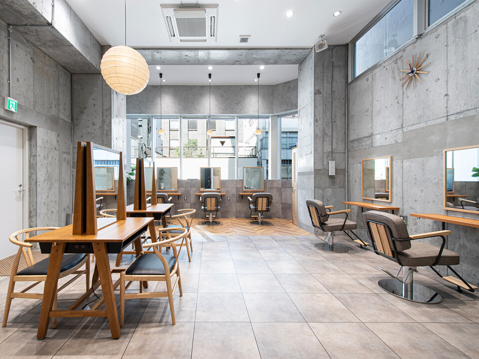 株式会社HEADLIGHT【ヘッドライト】