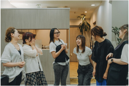 とにかくスタッフ同士の雰囲気◎！毎日とても楽しく働けます♪