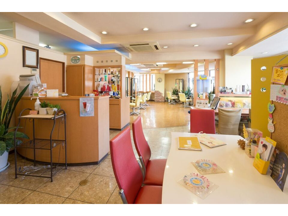 美容室Ripple(リプル)　株式会社リュシアン