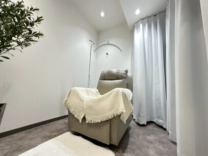 Zina 吉塚 eyelash＆nail