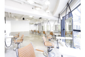 株式会社Memories