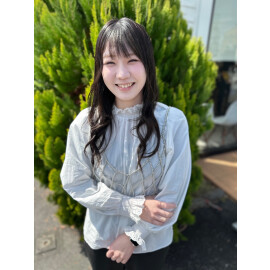浦﨑　笑美里