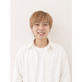 実藤　恵吾
