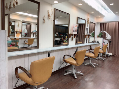 Gluck Hair Relaxation 九条店