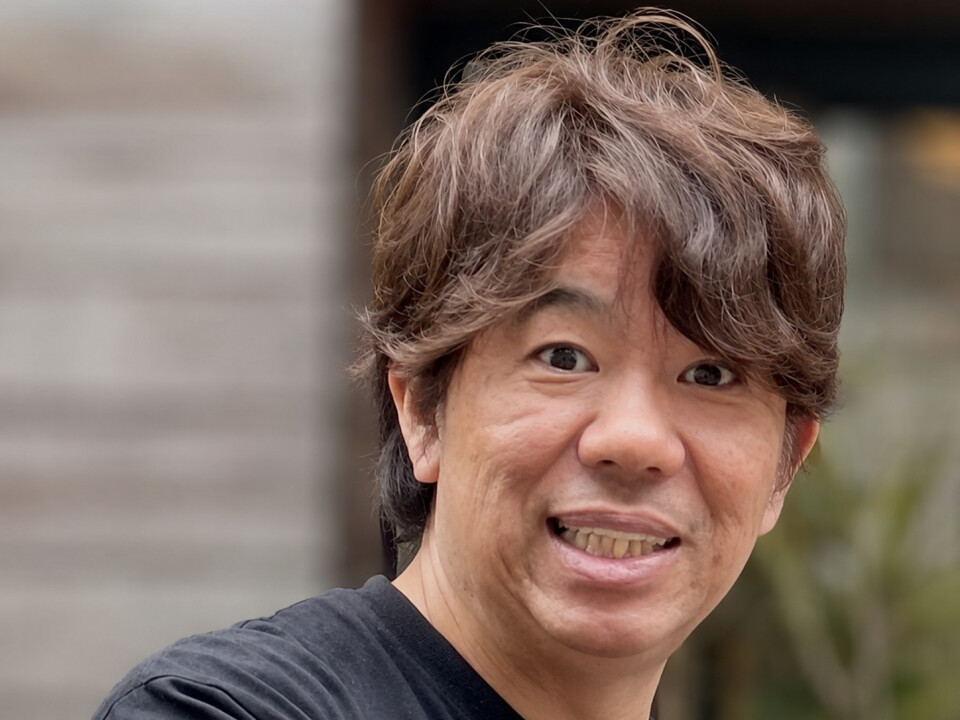 代表　菅原敏彦