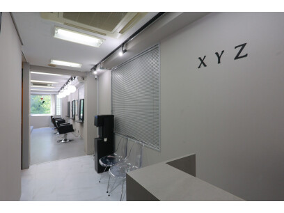 XYZ 新宿