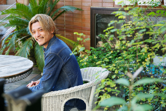 イチ美容師として成功することだけがゴールじゃない ーh Eitf 王子田 隼さん U29次世代美容師 ー リクエストqjナビ 特集 キャリアアップ