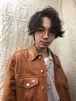 圧倒的な経験値を誇る技術と知識で ヘアカラー最前線をひた走る 酒井元樹 のクチュールテクニック リクエストqjナビ 特集 キャリアアップ Page 3