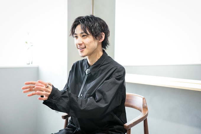 必殺技を極めて最強に インスタ投稿メソッド でtopにでてきた人vol コテ巻き風パーマ Arc代表 荒直人さん リクエストqjナビ 特集 キャリアアップ 必殺技を極めて最強に インスタ投稿メソッド でtopにでてきた人vol コテ巻き風パーマ Arc代表 荒直人さん リクエストqjナビ 特集 キャリアアップ