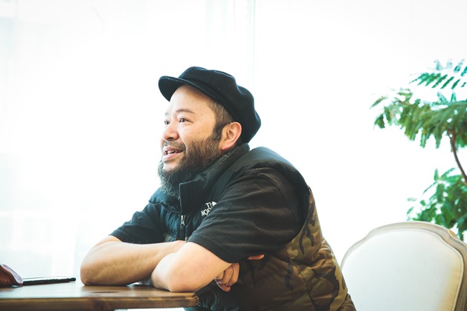 びよう道 Vol 27 風と雲の美容室 Junさん 30年間続けていてもまだ半人前 いくらやっても極められないから美容師の仕事はおもしろい リクエストqjナビ 特集 キャリアアップ